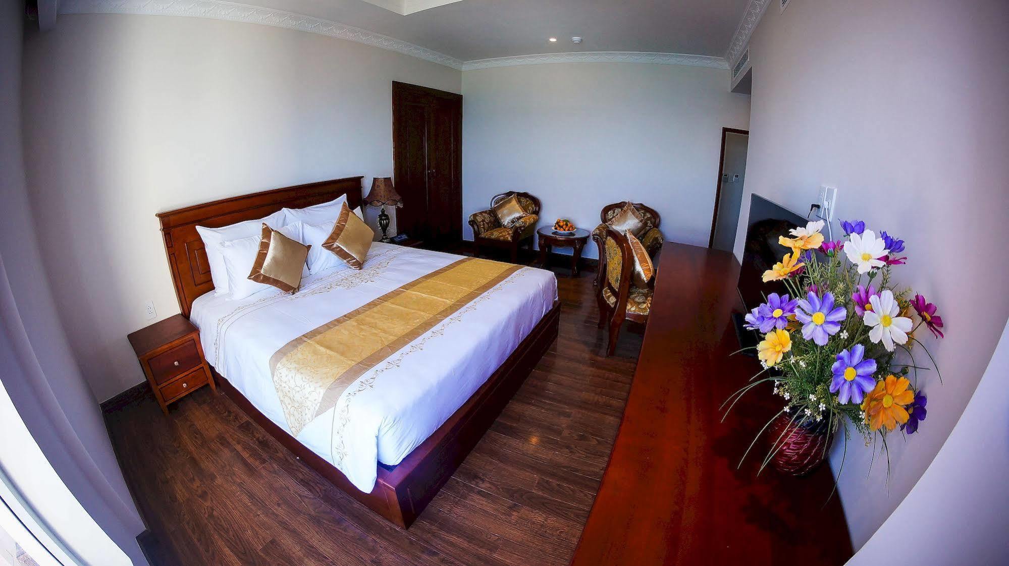 Nha Trang Palace Hotel Exterior foto